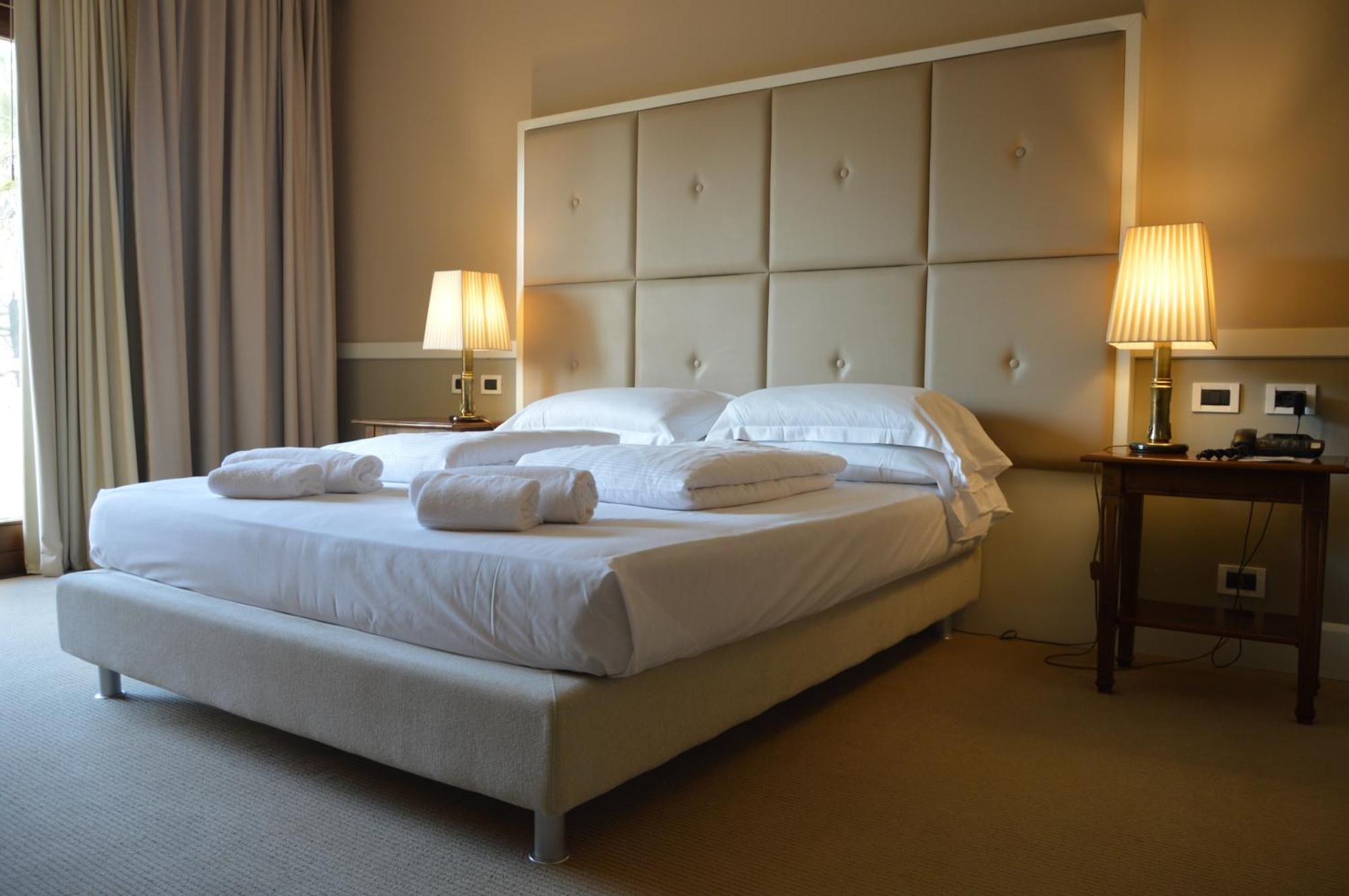 Blue Dream Hotel Монселиче Экстерьер фото
