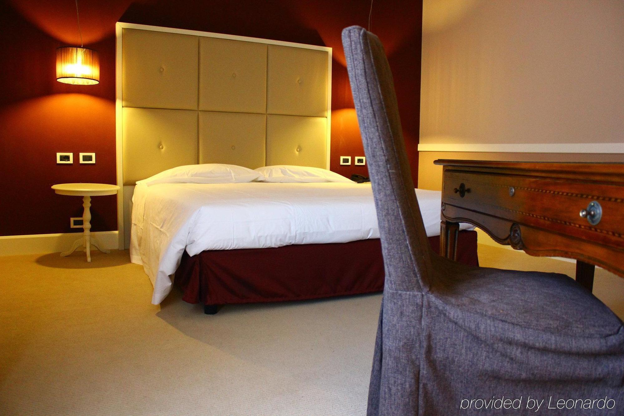 Blue Dream Hotel Монселиче Экстерьер фото