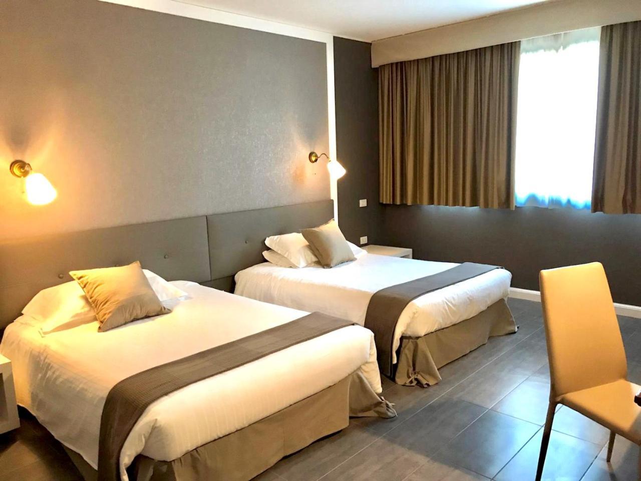 Blue Dream Hotel Монселиче Экстерьер фото